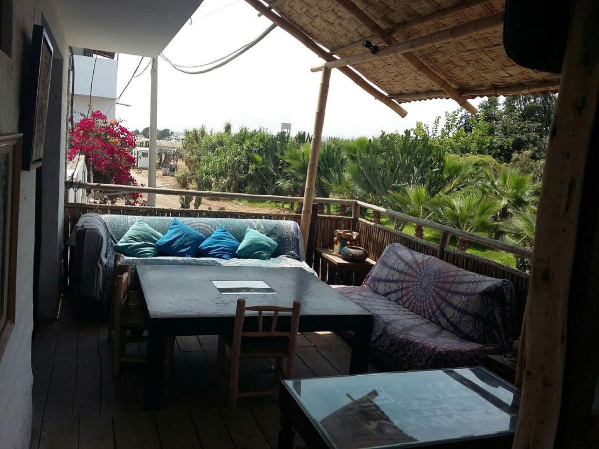 Tio Richi Surfcamp Hostel Punta Hermosa Bagian luar foto
