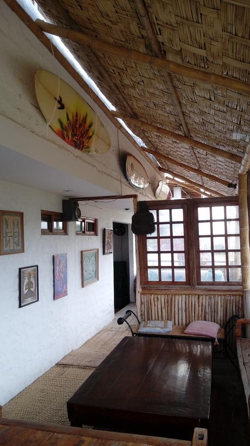 Tio Richi Surfcamp Hostel Punta Hermosa Bagian luar foto