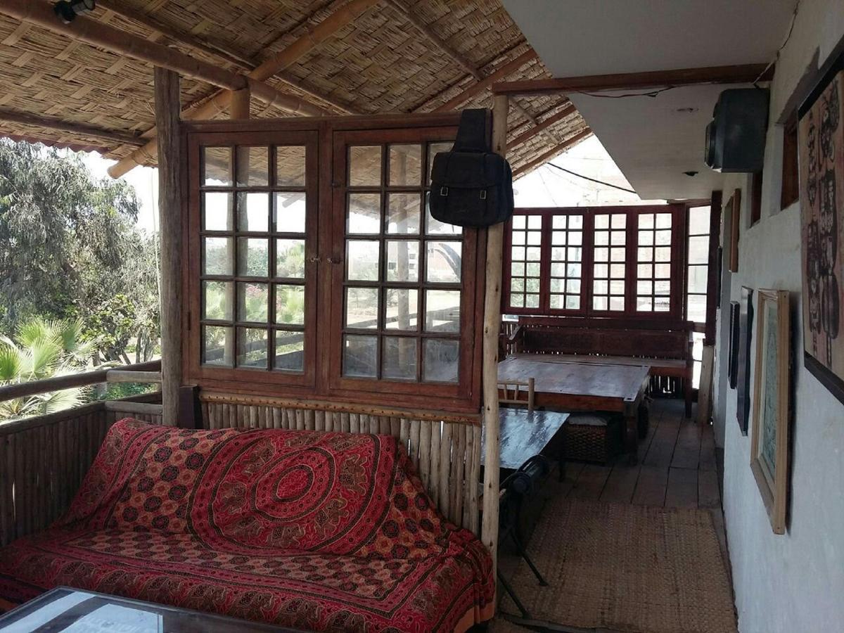 Tio Richi Surfcamp Hostel Punta Hermosa Bagian luar foto